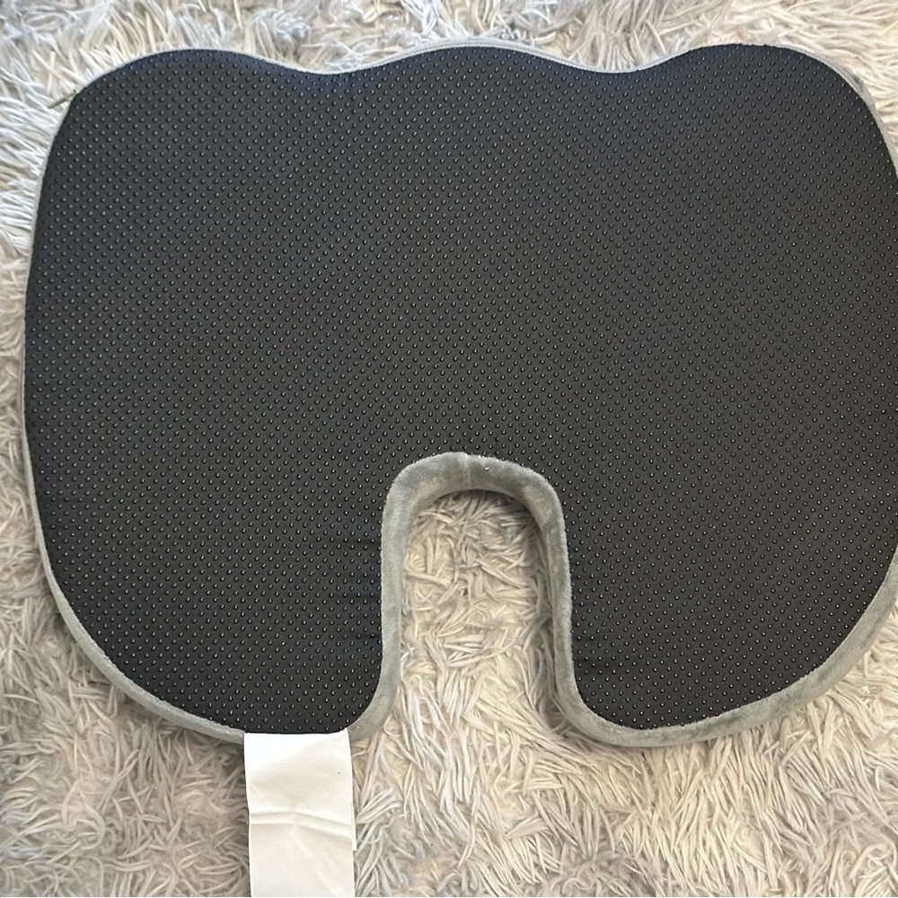 ComfiLife Gray Memory Foam Seat Cushion - Picture 2 of 4